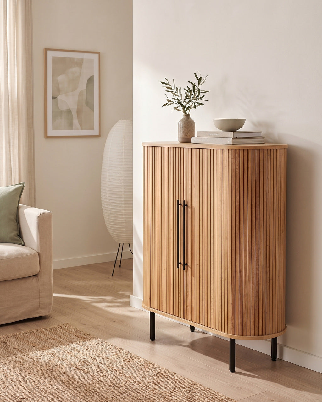 Luncera kast 2-deurs 118 cm in licht eiken, in gebruik in het interieur