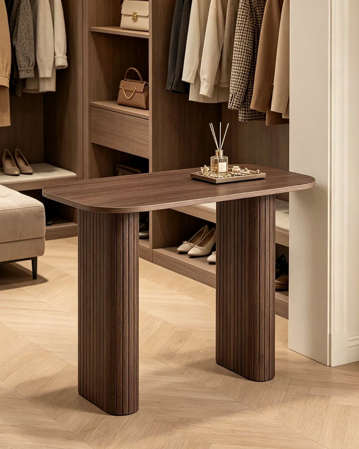 Voet consoletafel lamellenpoten walnoot – in het interieur – Walnoot