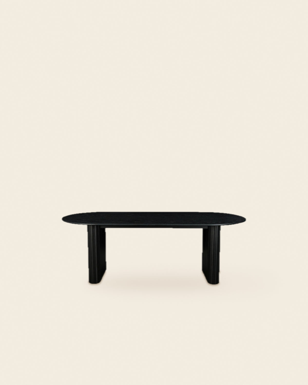 Ovale eettafel met lamellenpoten 220 cm – vooraanzicht – Zwart