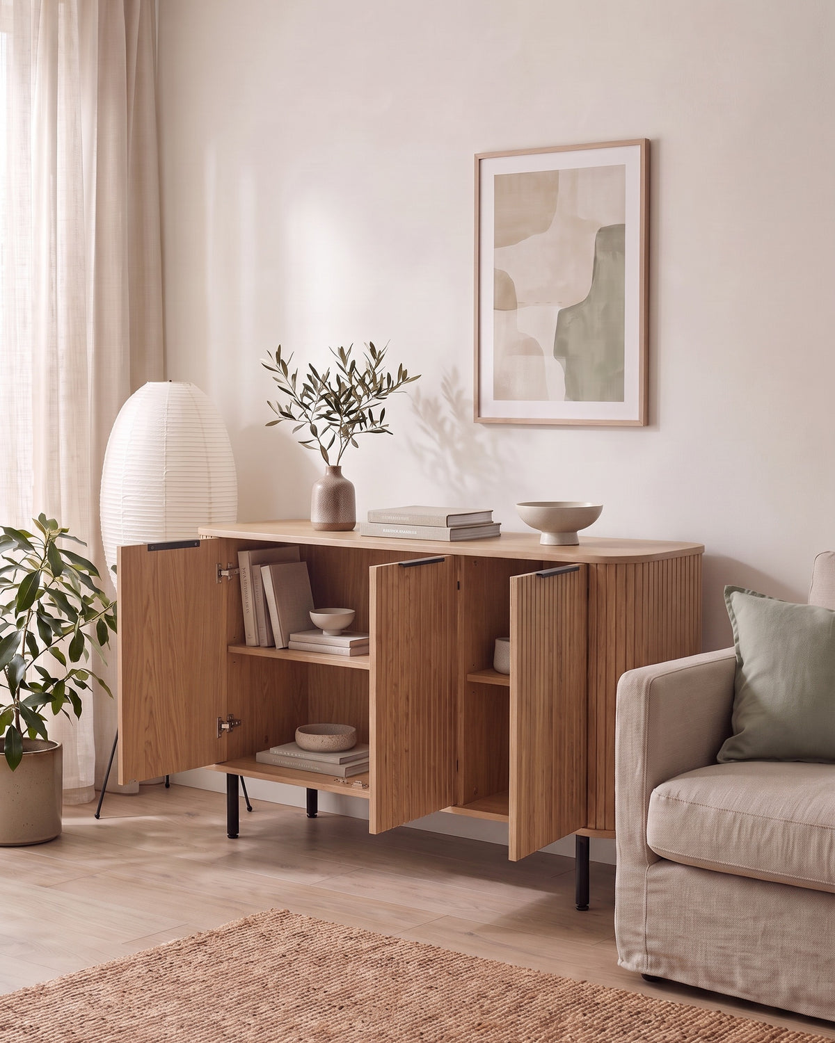 Luncera tv-meubel recht 3-deurs 160 cm in licht eiken, in gebruik in het interieur