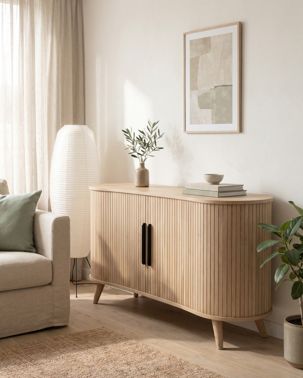 Luncera tv-meubel retro ovaal 160 cm in licht eiken, sfeerbeeld in een lichte woonkamer