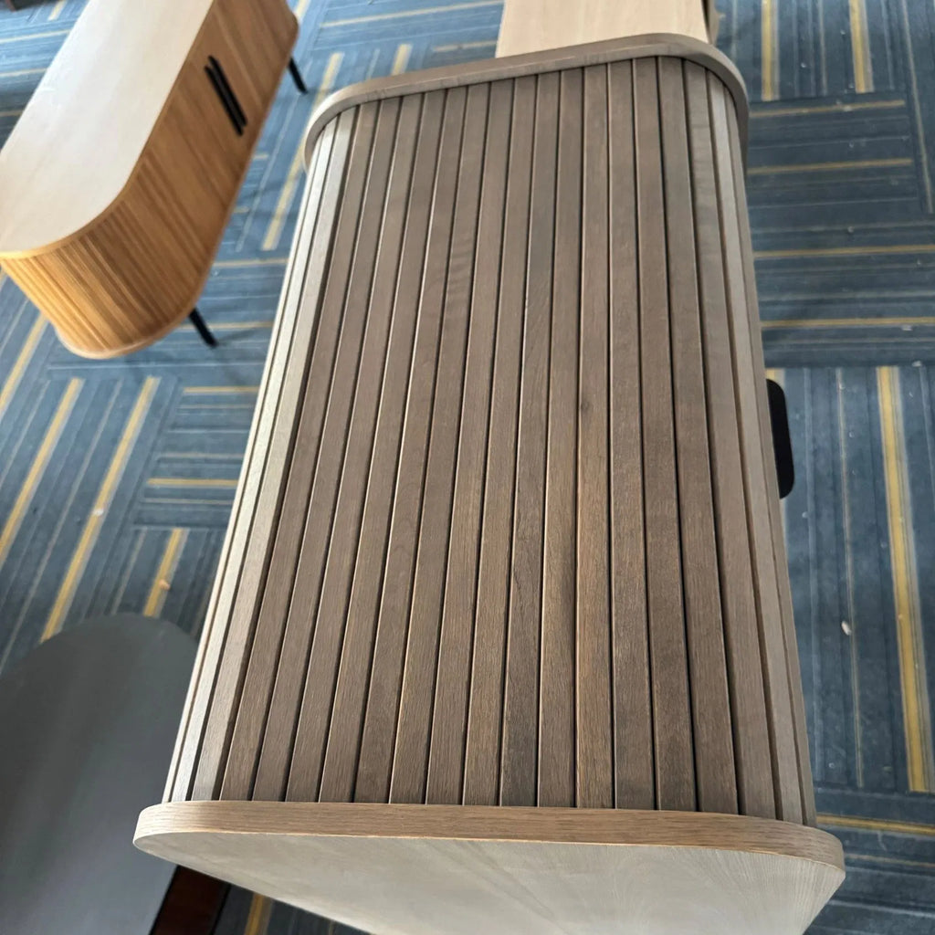 Vitrinekast met rolluik – foto 6